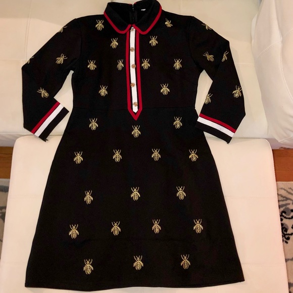 Dresses & Skirts - Embroidered bumble bee dress